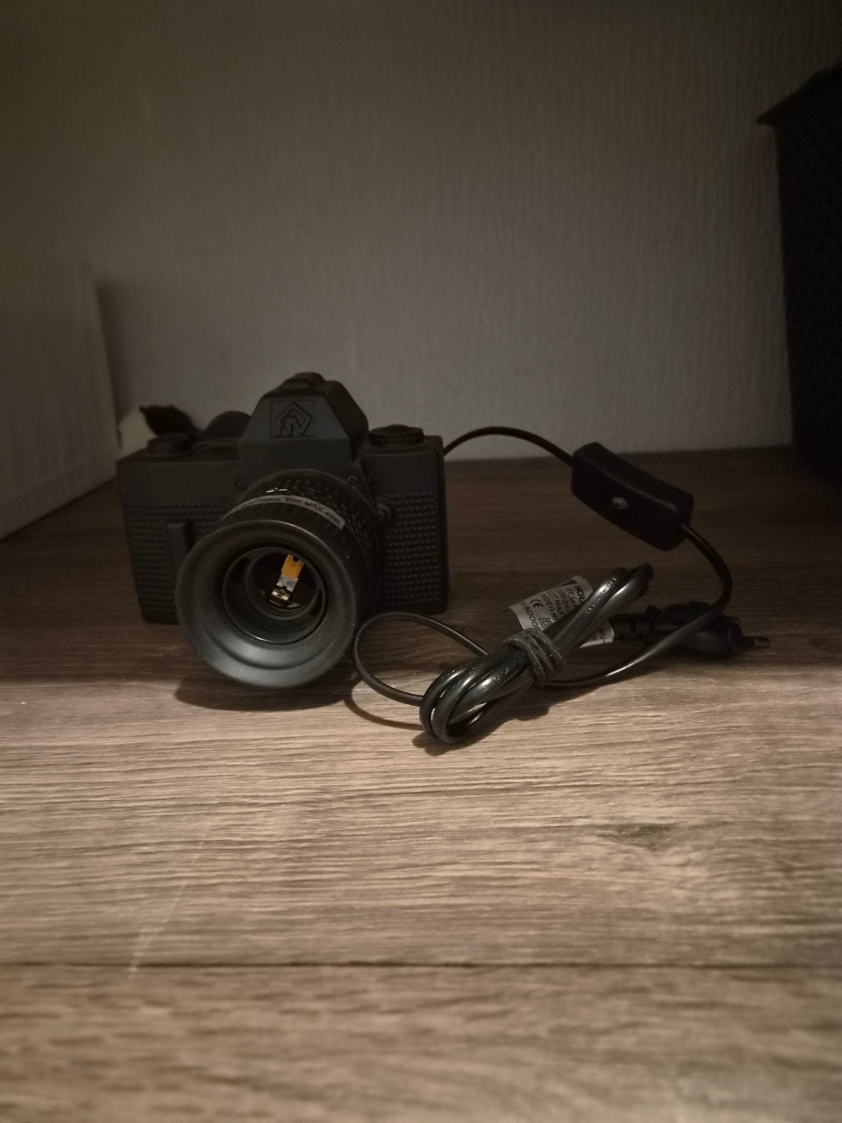 Unieke camera tafellamp - Vintage stijl, Ophalen, Vintage, Kunststof, Gebruikt