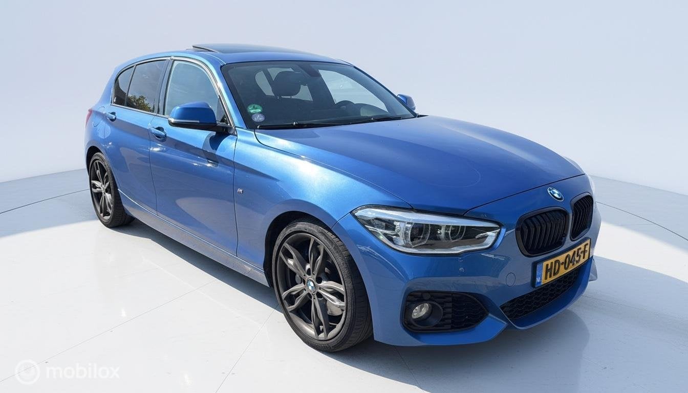 BMW 1-serie 118i Centennial High Executive, Gebruikt, Automatische klimaatregeling, Blauw, Bedrijf
