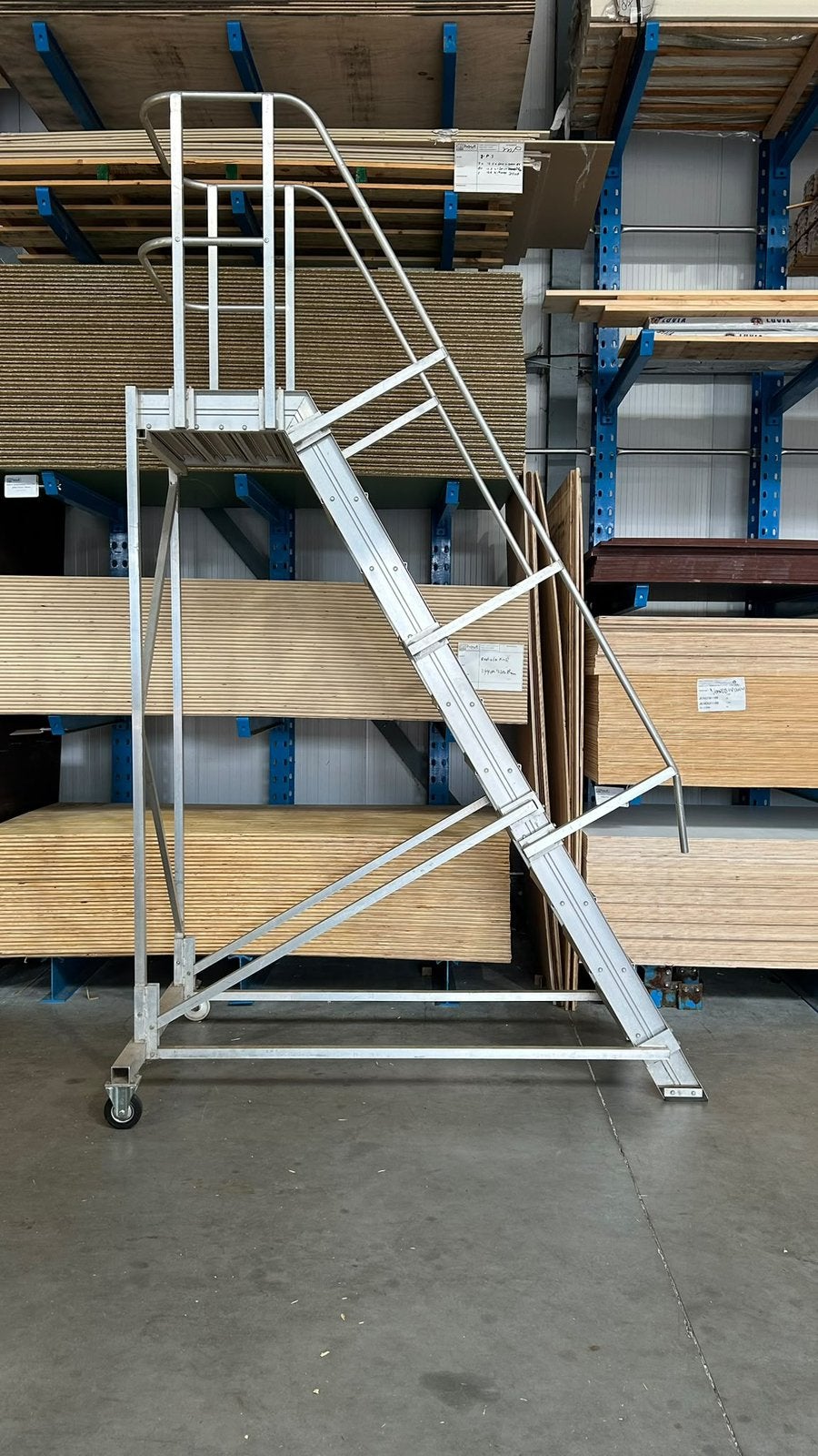 2x Professionele aluminium bordestrappen magazijntrap 240 cm, Ophalen, 2 tot 5 meter, Trap, Rolsteiger of Kamersteiger