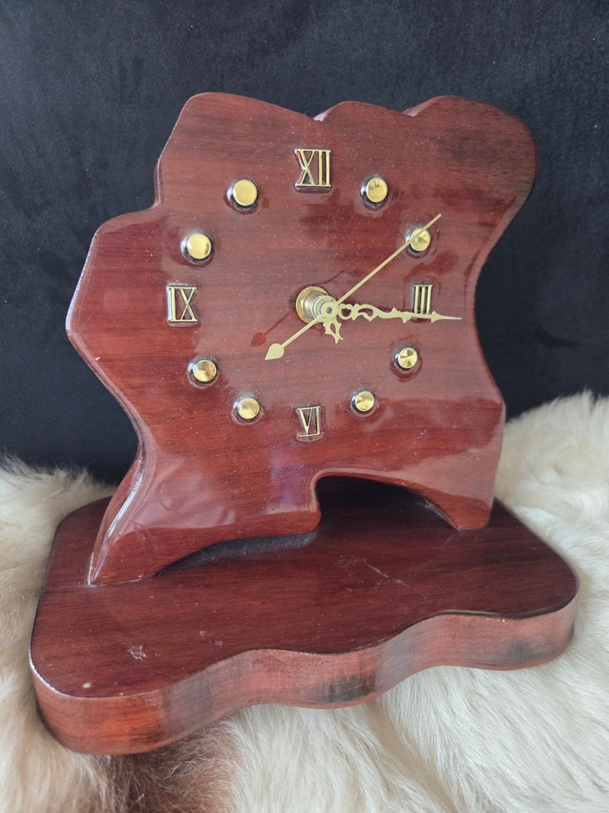 Unieke houten tafelklok met Romeinse cijfers, Antiek en Kunst, Ophalen of Verzenden