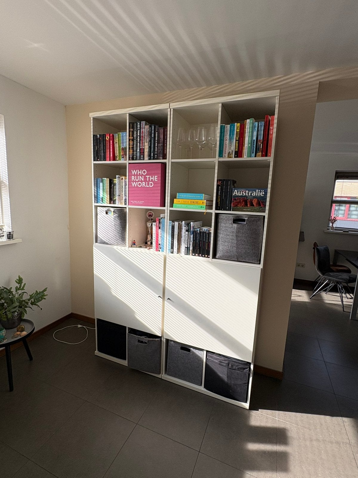 Boekenkast, Ophalen, 100 tot 150 cm, 200 cm of meer, 25 tot 50 cm