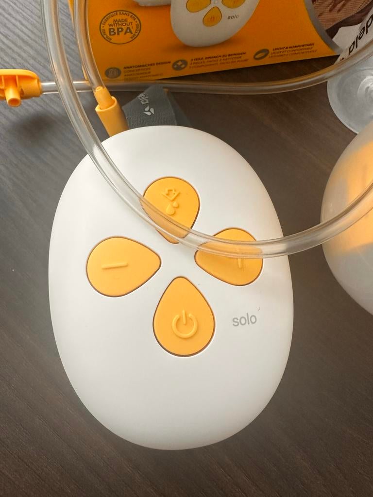 Medela Solo Hands-free enkele elektrische borstkolf, Ophalen, Zo goed als nieuw