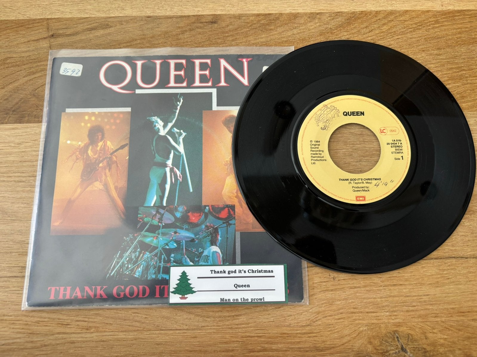 Queen - thank god it’s christmas vinyl 7” kerst, Ophalen of Verzenden, Zo goed als nieuw, Pop