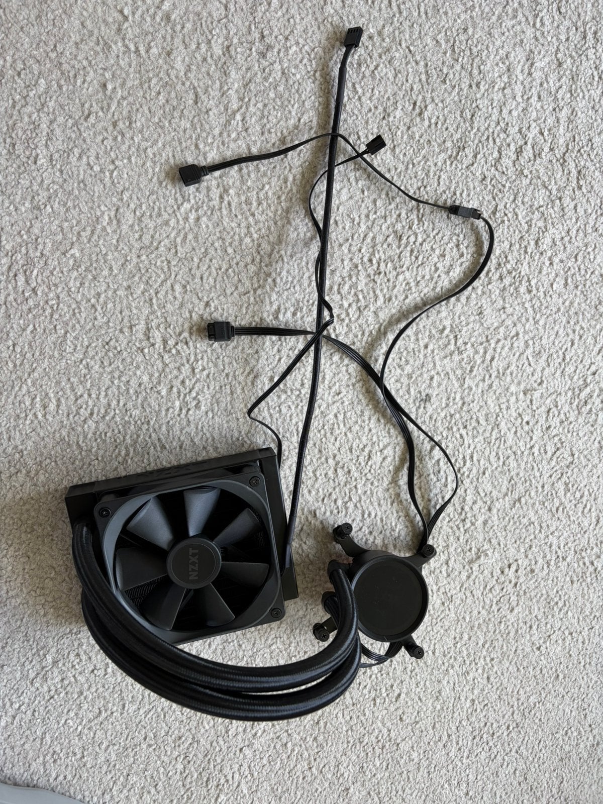 Nzxt Kraken 120 cooler, Computers en Software, Computerkoelers, Ophalen of Verzenden, Zo goed als nieuw, Waterkoeling