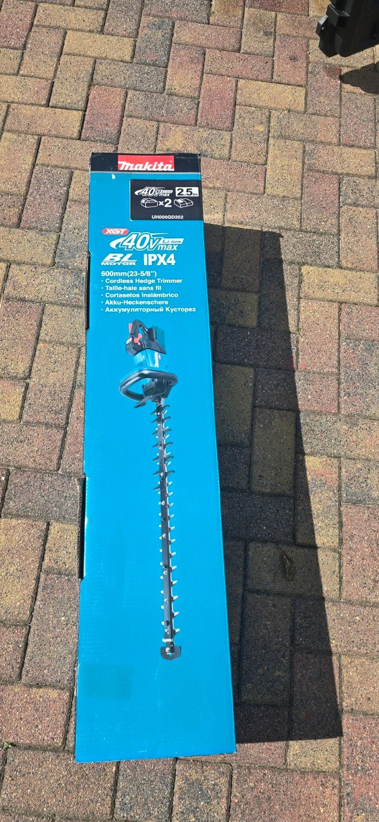 Makita UH006G XGT 40Vmax Heggenschaar 600mm - Nieuw in doos, Tuin en Terras, Heggenscharen, Ophalen of Verzenden, Nieuw, Accu