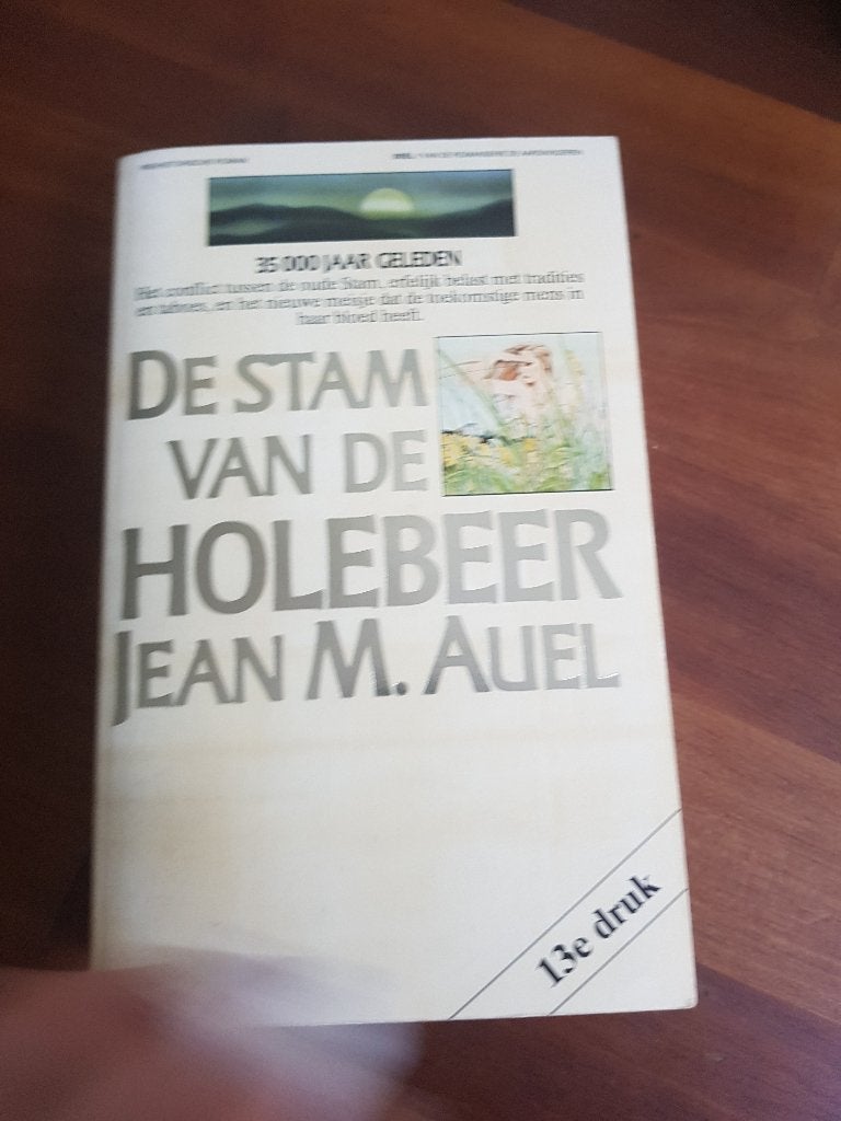 5 boeken van de serie Stam van de holebeer, Boeken, Ophalen of Verzenden, Gelezen, Jean M. Auel, Amerika
