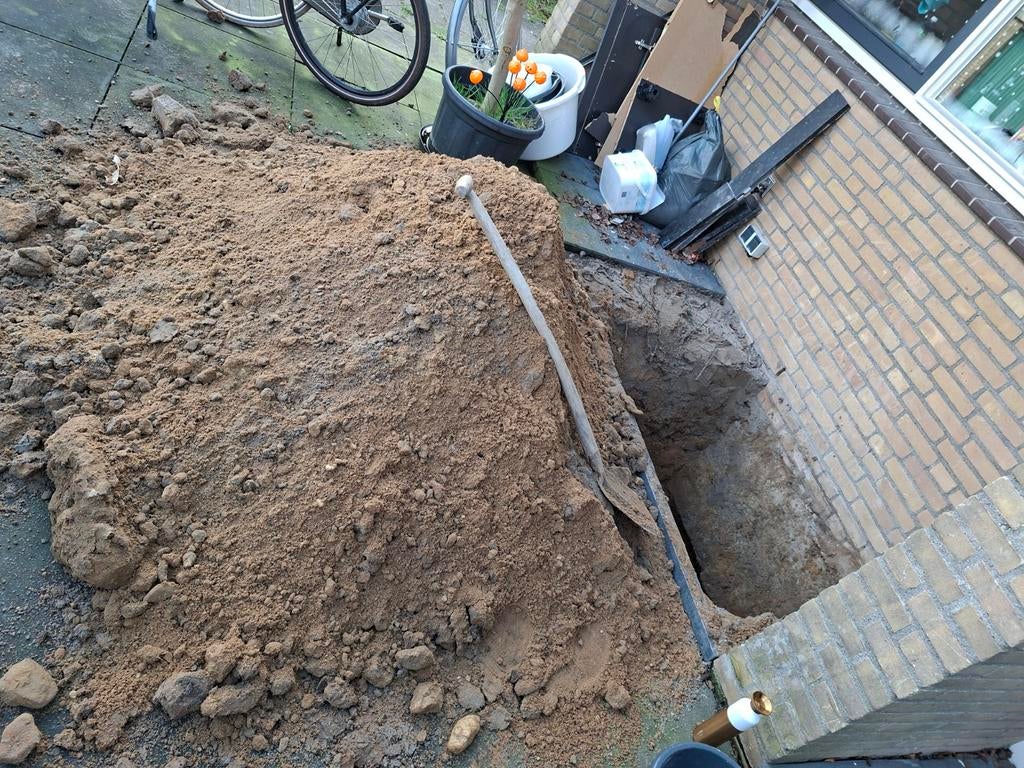 Gratis zand, deels in emmers/kruiwagen, Ophalen, Ophoogzand