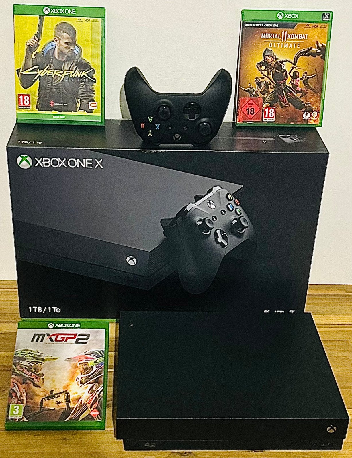 Xbox One X - Boxed, Met games, Ophalen of Verzenden, Zo goed als nieuw, 1 TB