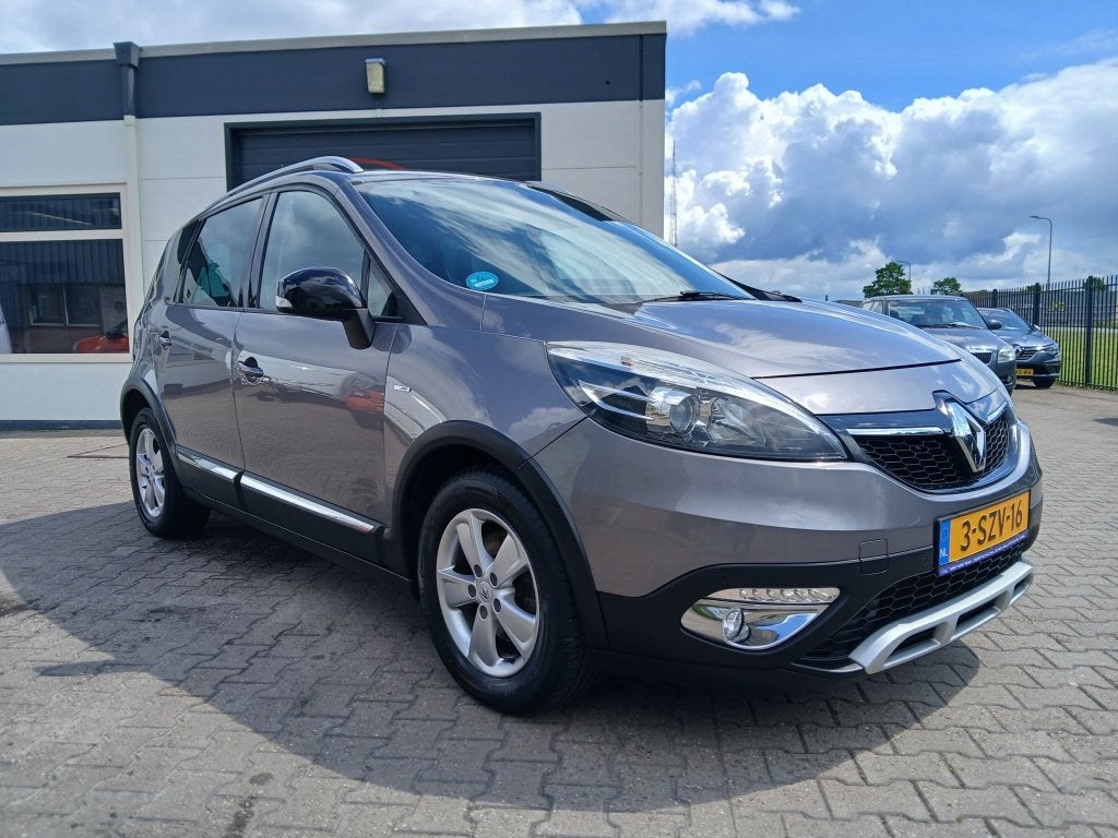 Renault Scénic Xmod 1.2 TCe Bose/Dealer onderhouden/Apk 06-, Auto's, Renault, Voorwielaandrijving, Euro 5, Gebruikt, Zwart