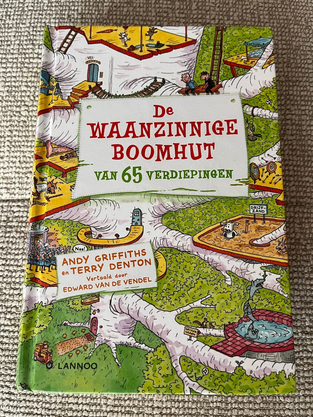 De Waanzinnige Boomhut van 65 Verdiepingen - Andy Griffiths, Ophalen of Verzenden, Gelezen, Fictie