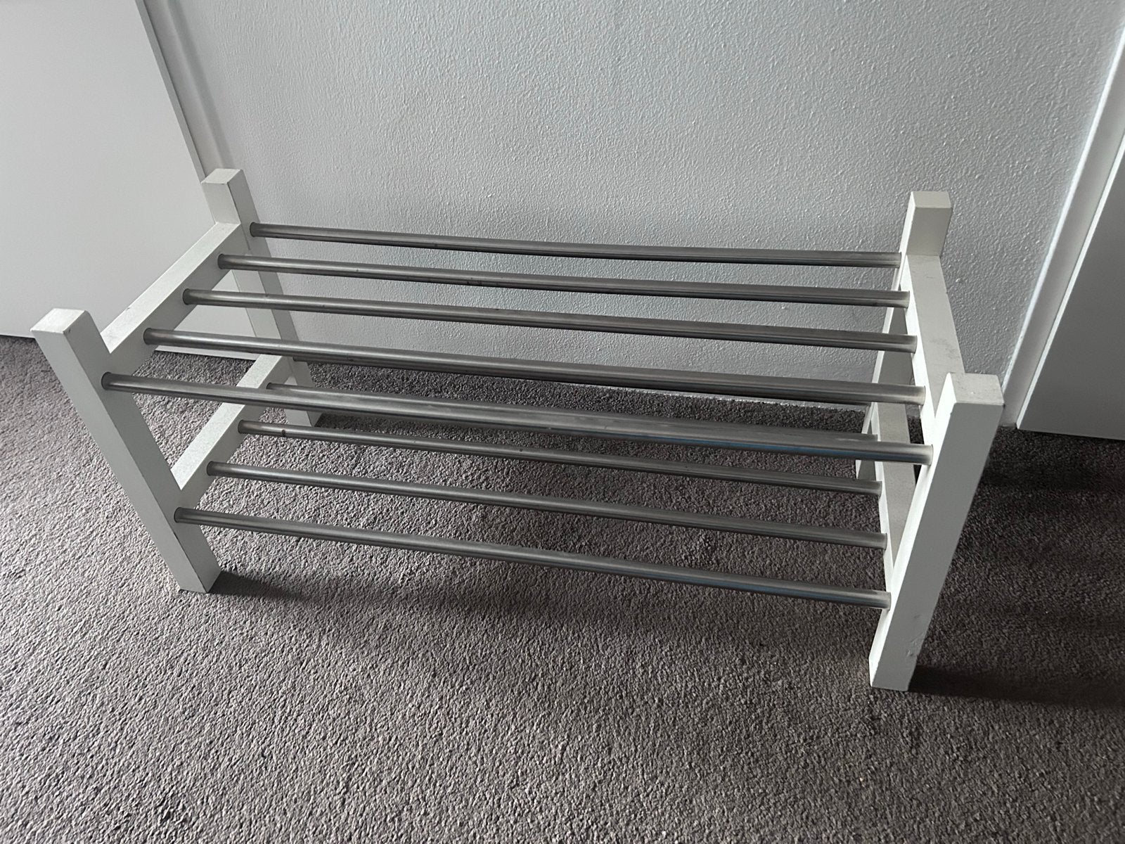 Wit schoenenrek met metalen stangen - 80x30x40 cm, Ophalen of Verzenden, Gebruikt