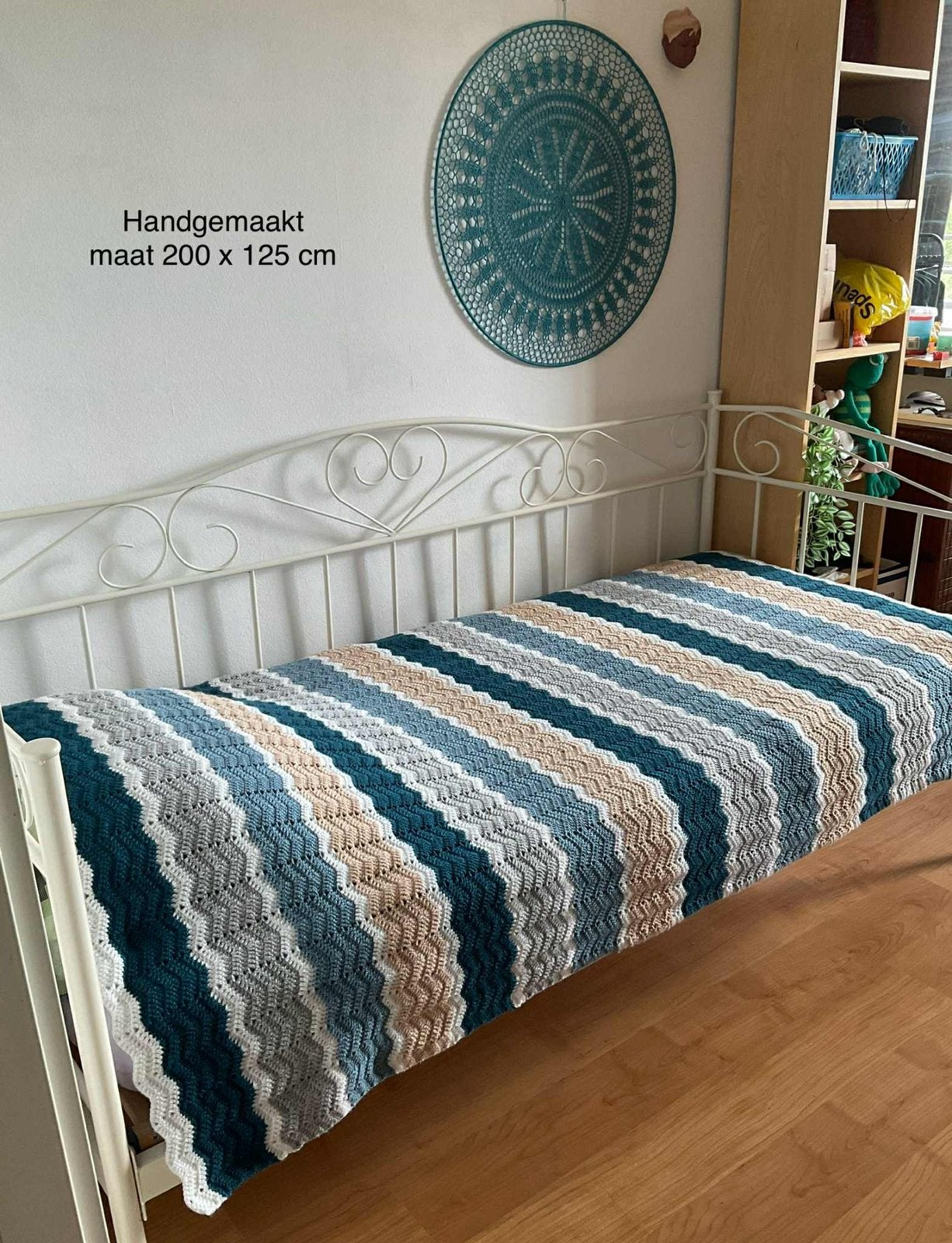 Mooie handgemaakte  woondeken/ sprei in vintage stijl, Ophalen of Verzenden, Nieuw, Woondeken, Gehaakt