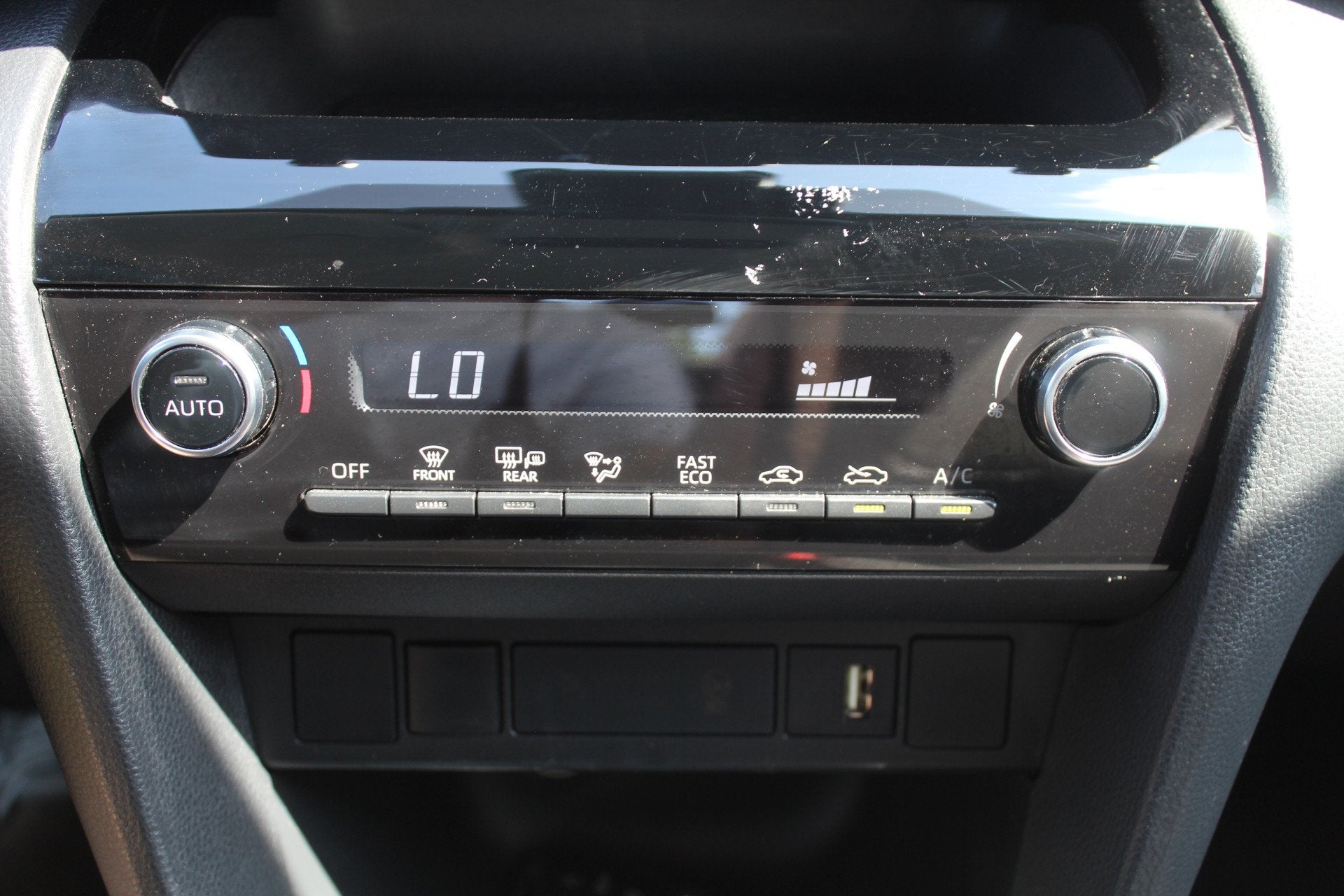 Foto 21 van Toyota Yaris Cross 1.5 Hybrid Active Apple carplay/ android
