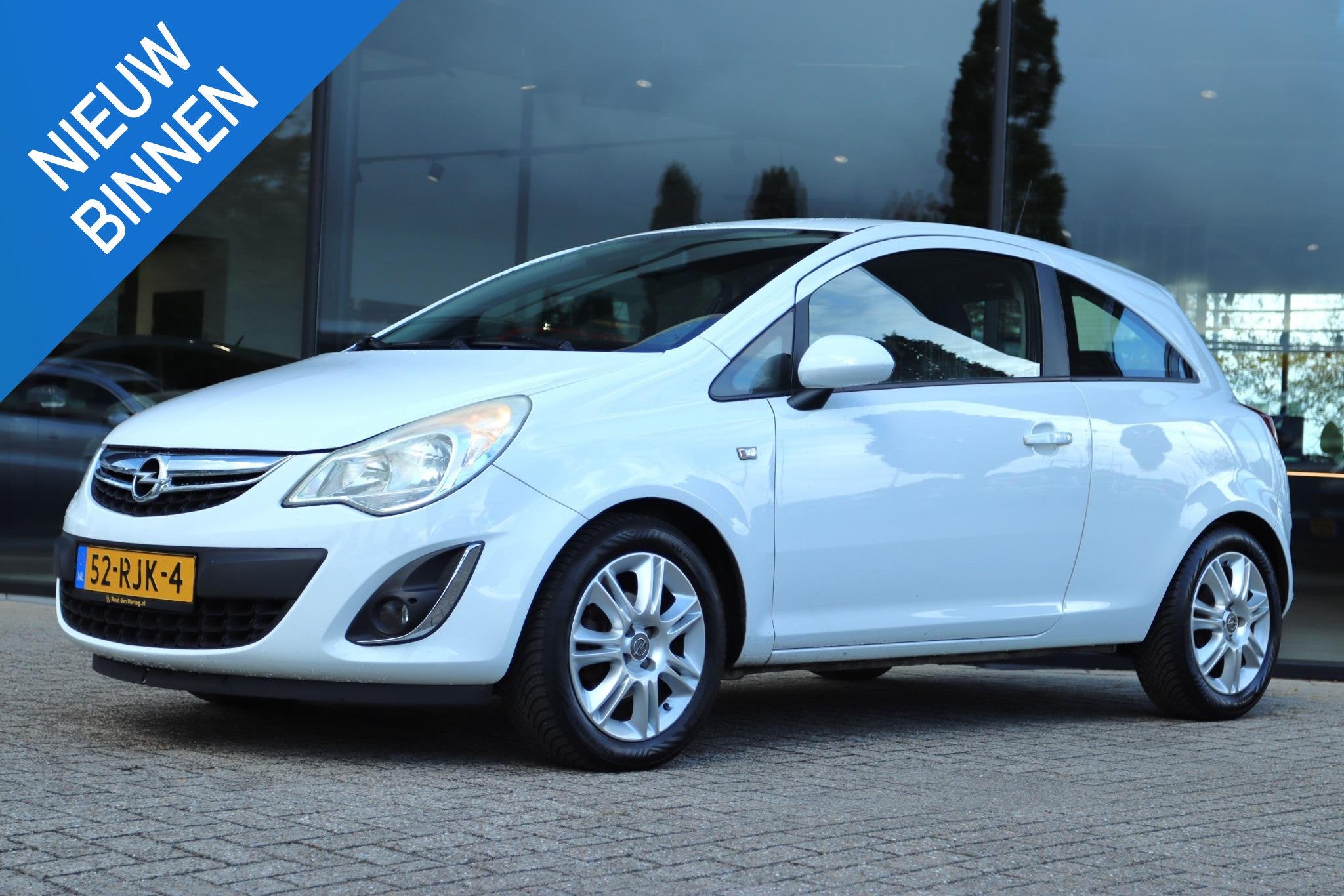 OPEL CORSA 1.4-16V EDITION | NAVI | CRUISE | AIRCO | PDC | L, Auto's, Voorwielaandrijving, Euro 5, 4 cilinders, Parkeersensor