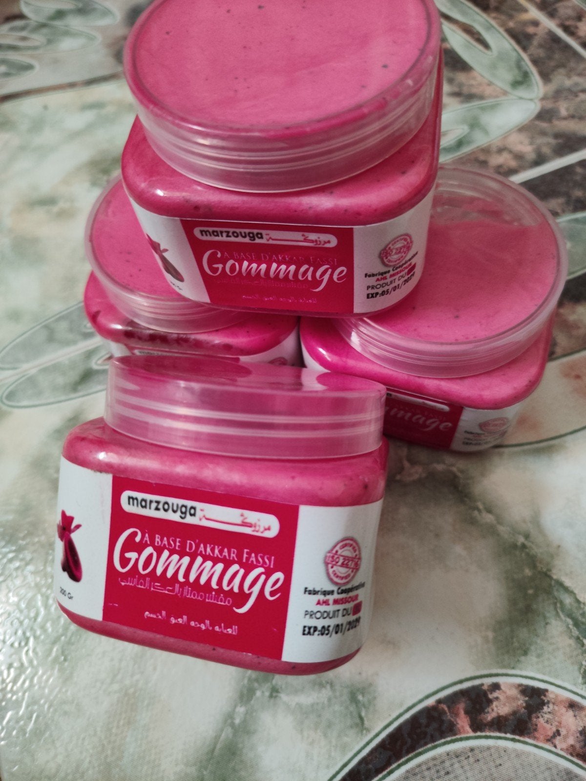 Originele Marokaanse producten: Savon Noir, Hydrolat, Gommag, Ophalen