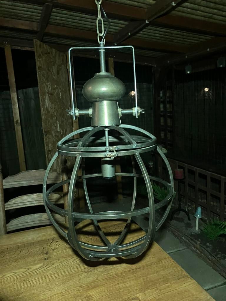 Industriële hanglamp zware kwaliteit, Ophalen, Zo goed als nieuw