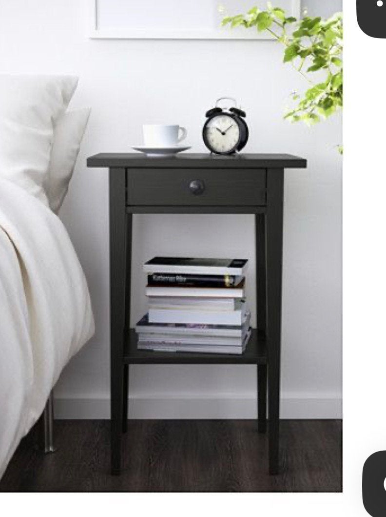 Ikea Hemnes nachtkastje, Ophalen, Zo goed als nieuw, Minder dan 45 cm