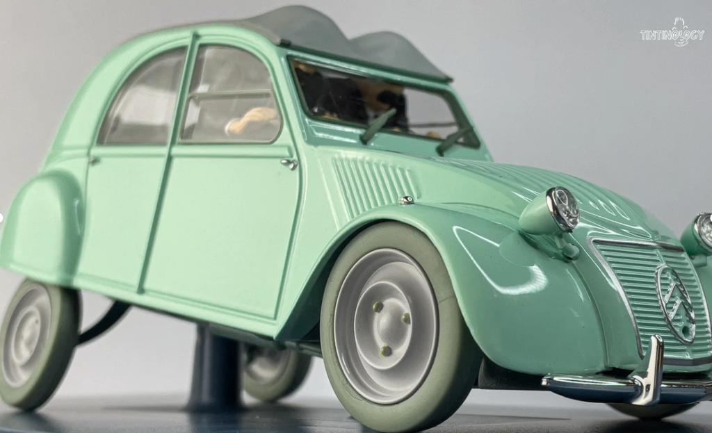 Citroen 2CV A 1948 Janssens Dupondt Kuifje 1/24 TINTIN # 8, Verzenden, Nieuw, Auto, Overige merken