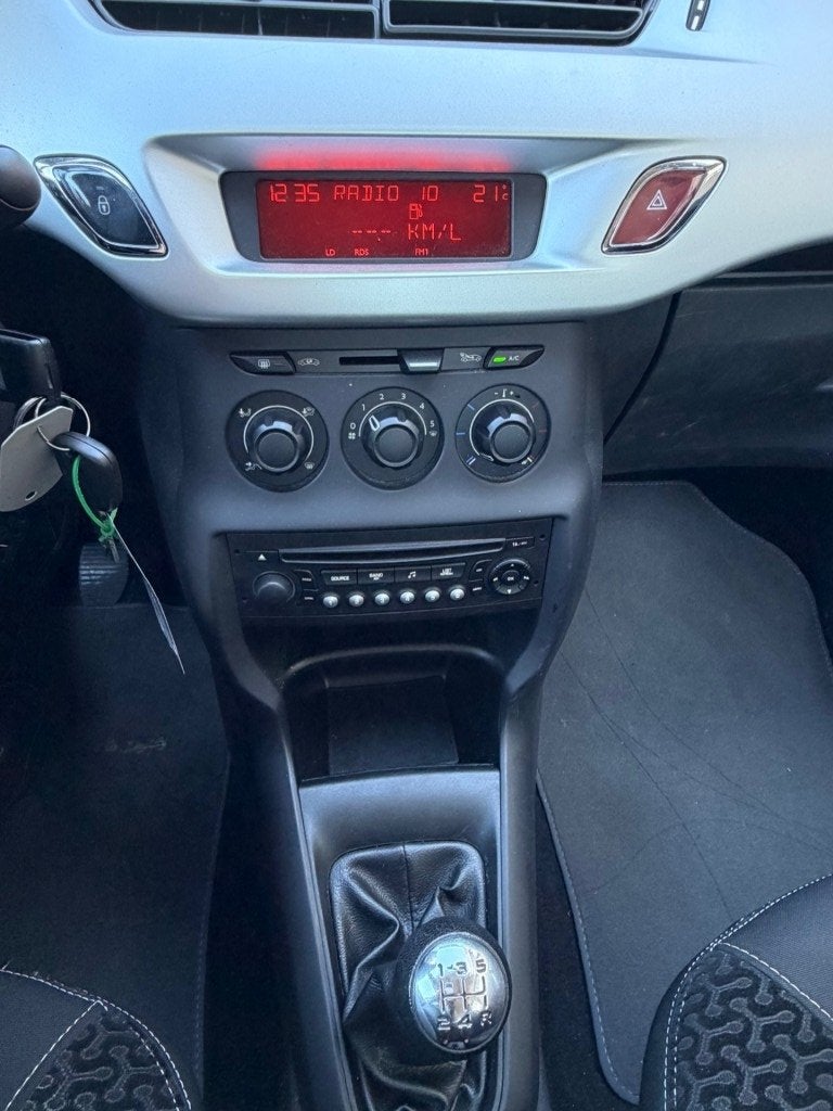 Citroen C3 1.4 Dynamique 2DE EIG DEALER AUTO NAP APK 9-2027, Auto's, Voorwielaandrijving, 4 cilinders, Beige, Origineel Nederlands