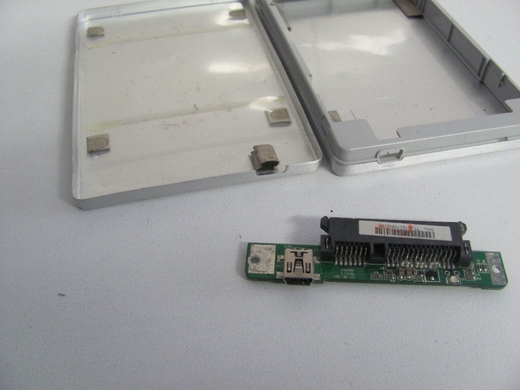 Toshiba hdd 2.5inch behuizing sata aansluiting met usb, Computers en Software, HDD, Ophalen of Verzenden, Laptop, Gebruikt