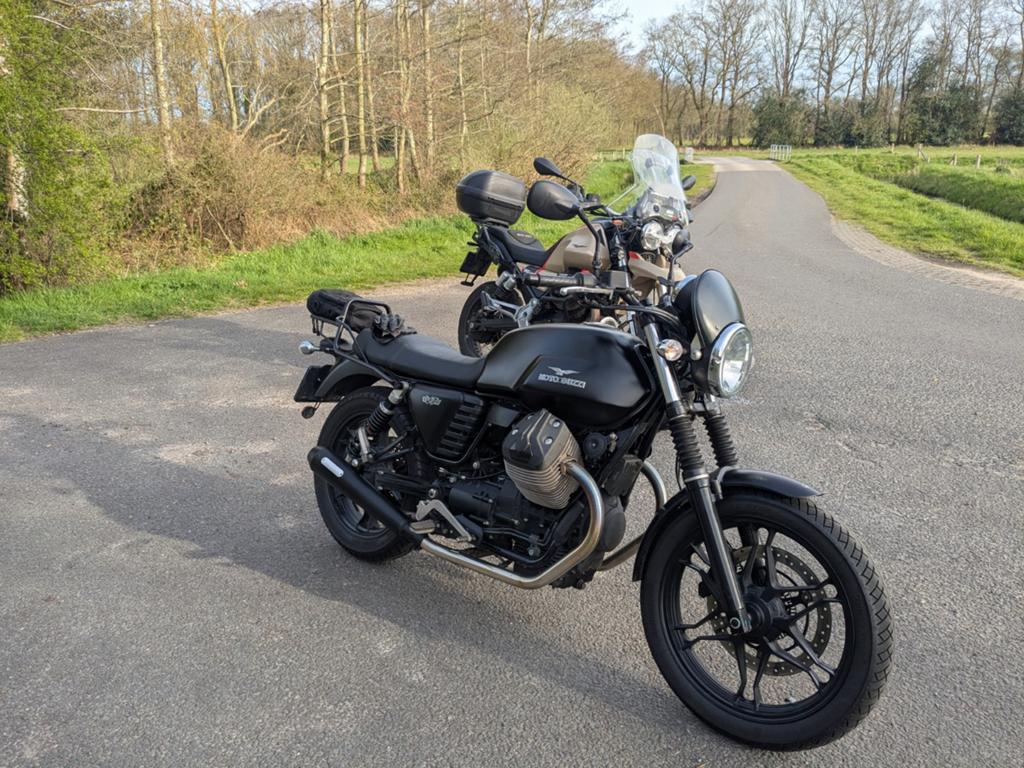 Moto guzzi v7 Mistral dempers E-keur, Motoren, Ophalen of Verzenden