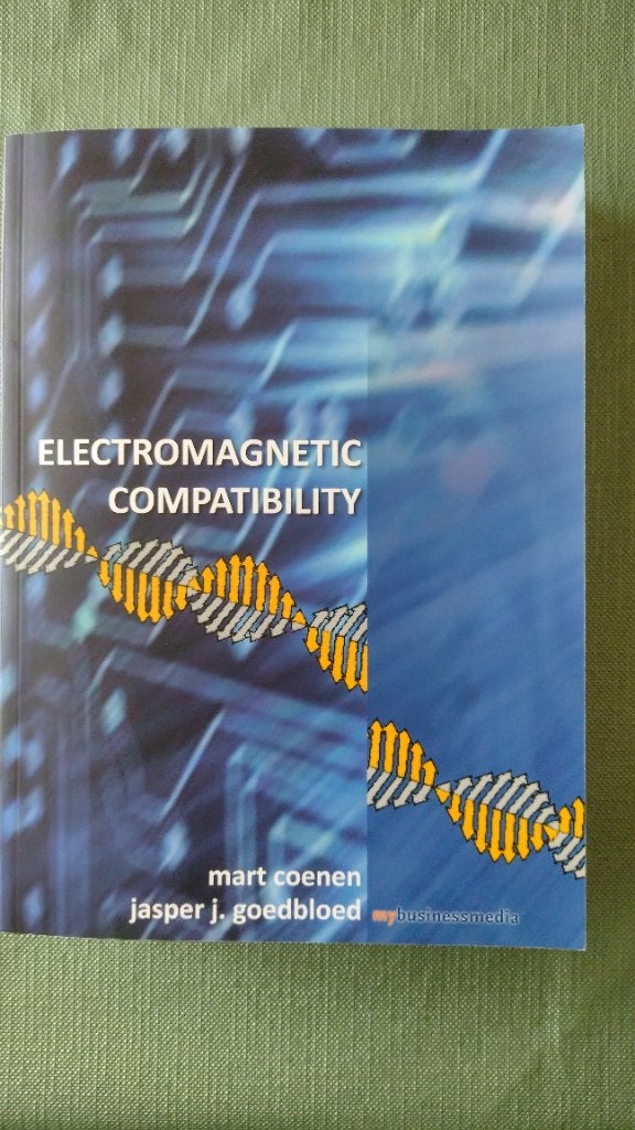 Electromagnetic Compatibility ISBN 978-90-8572-034-8, Ophalen, Zo goed als nieuw, Elektrotechniek