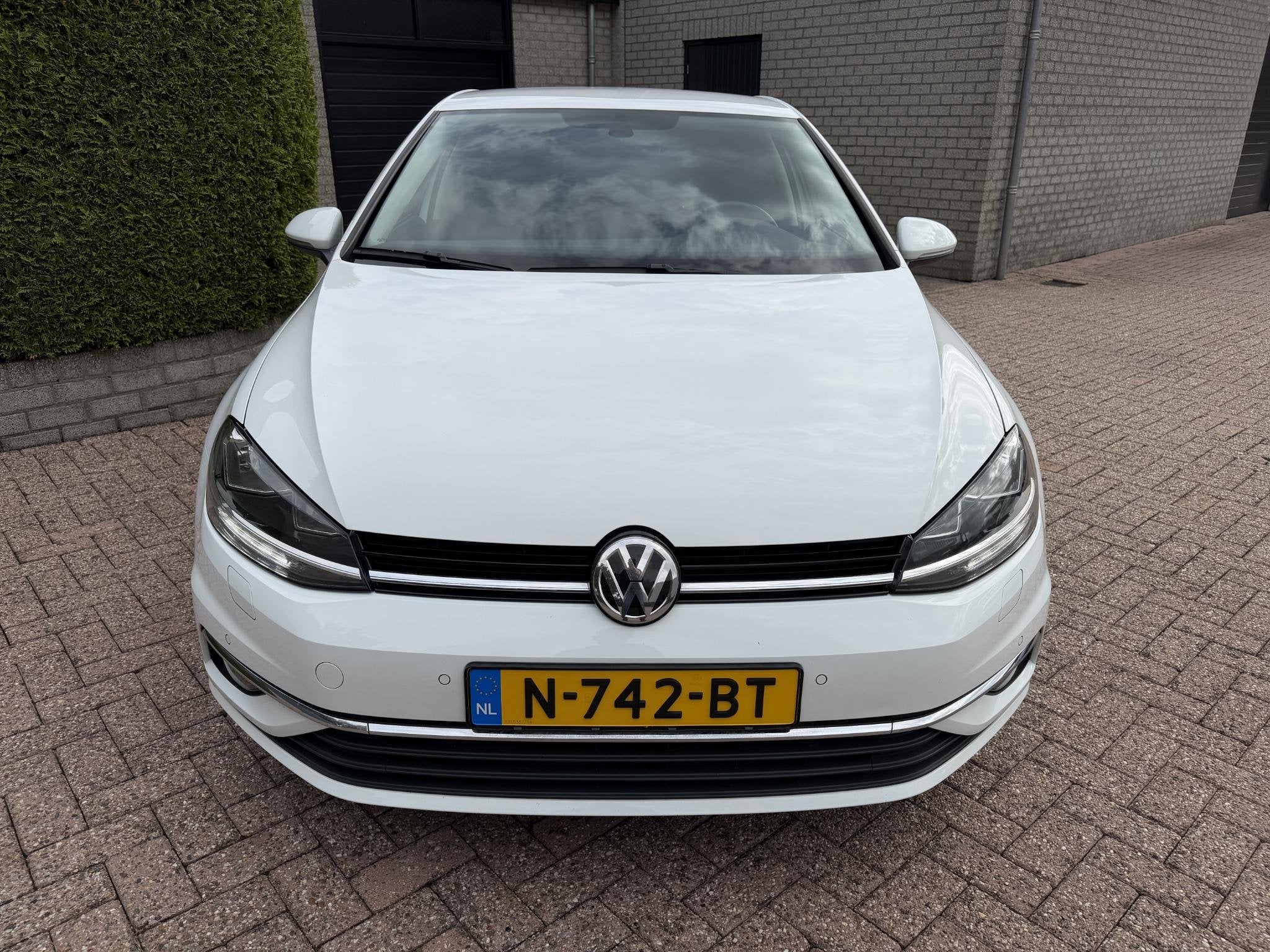 Volkswagen Golf 1.5 TSI Highline | Automaat | Cruisecontr |, Auto's, 12 maanden, 4 cilinders, Wit, Bedrijf