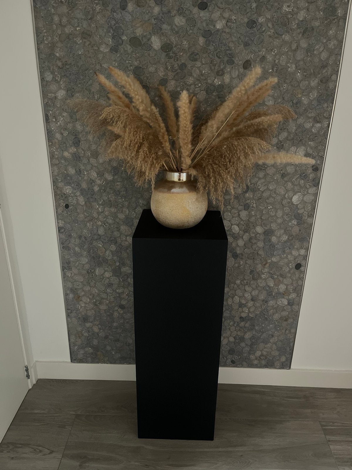 Zwarte sokkel/plantenzuil 100x35x35 cm, Huis en Inrichting, Woonaccessoires | Zuilen en Pilaren, Ophalen, Zo goed als nieuw