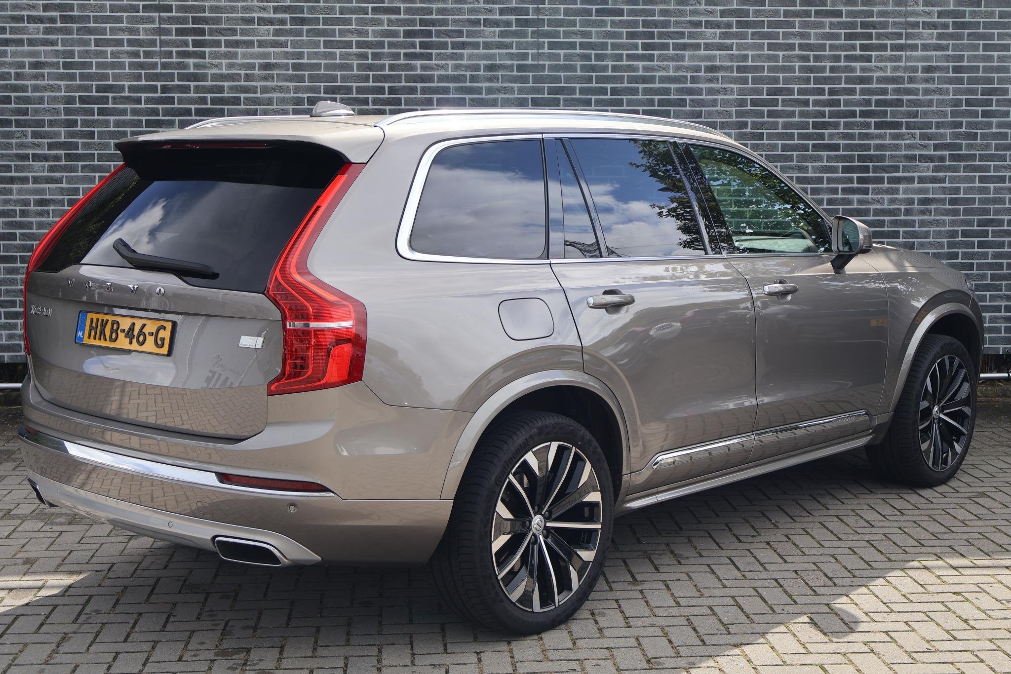 Volvo XC90 2.0 T8 Recharge AWD Inscription | Luchtvering | B, Auto's, Gebruikt, Euro 6, 4 cilinders, 7 stoelen