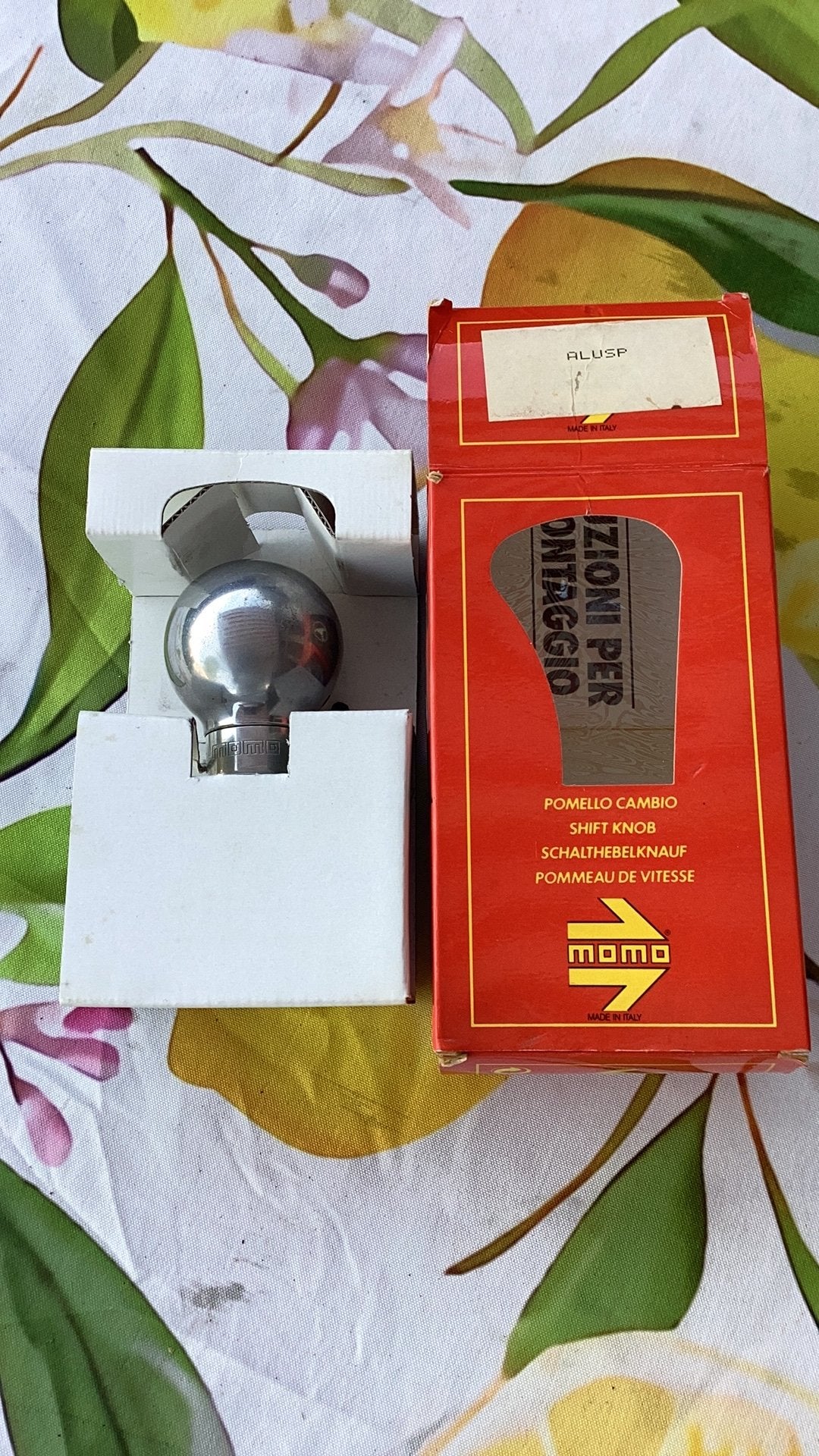 Momo shift knob / pook, Auto-onderdelen, Ophalen of Verzenden, Gebruikt