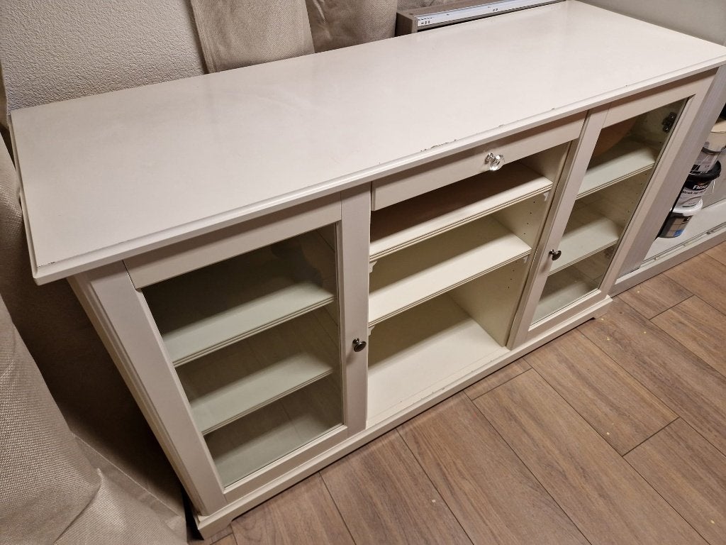 GRATIS IKEA Vitrinekast/TV Meubel !, Ophalen, Gebruikt, Met lade(s), Minder dan 100 cm