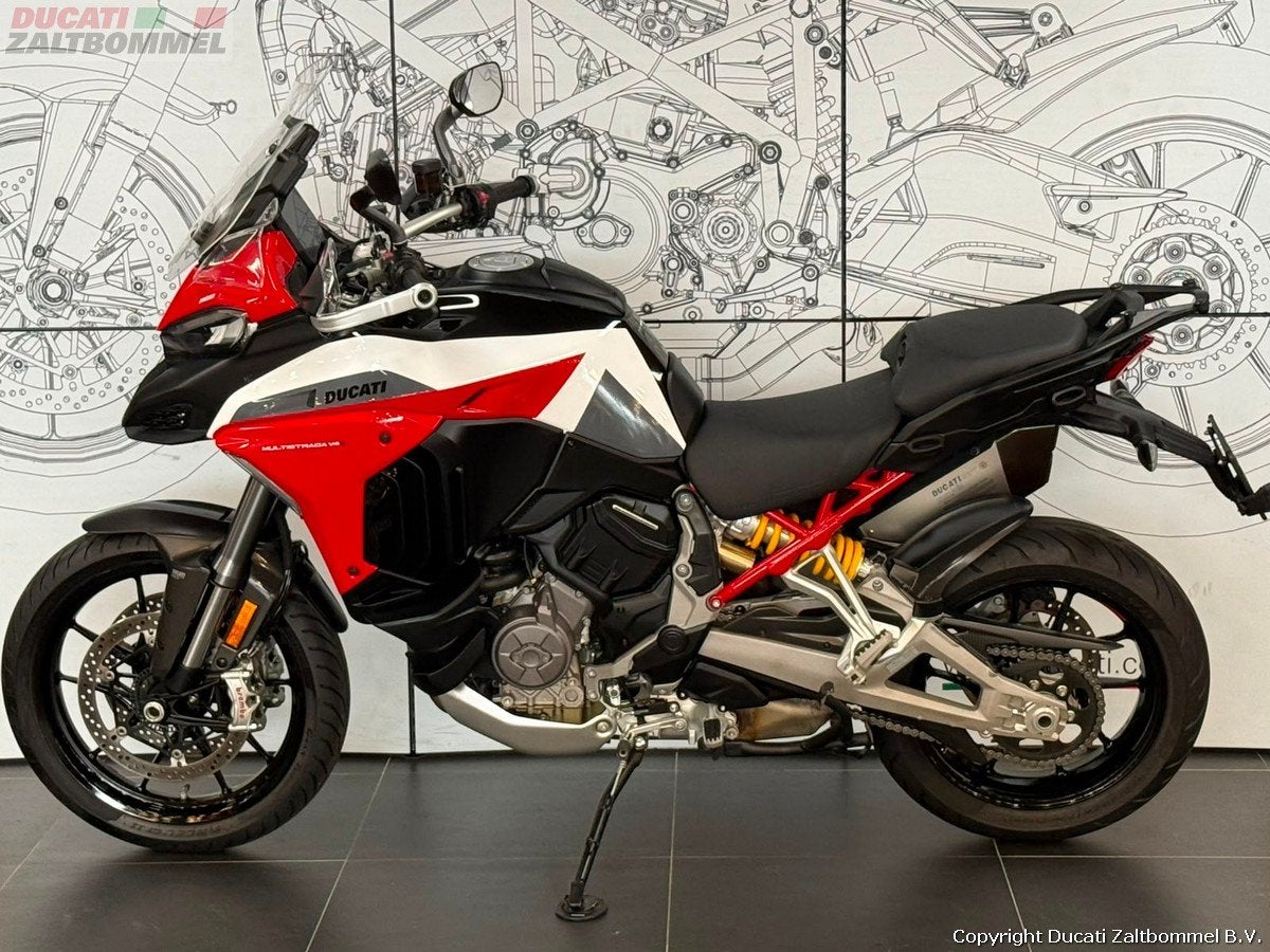 Ducati MULTISTRADA V4 S SPORT (bj 2022), Bedrijf, Sport, Meer dan 35 kW, 1158 cc