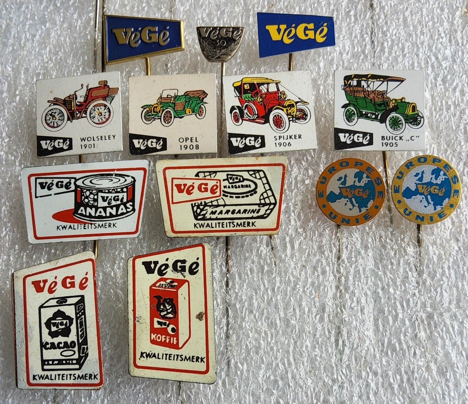 13 Vintage VéGé Speldjes - Auto's, Producten & Europa, Verzamelen, Ophalen of Verzenden, Gebruikt, Overige onderwerpen, Speldje of Pin