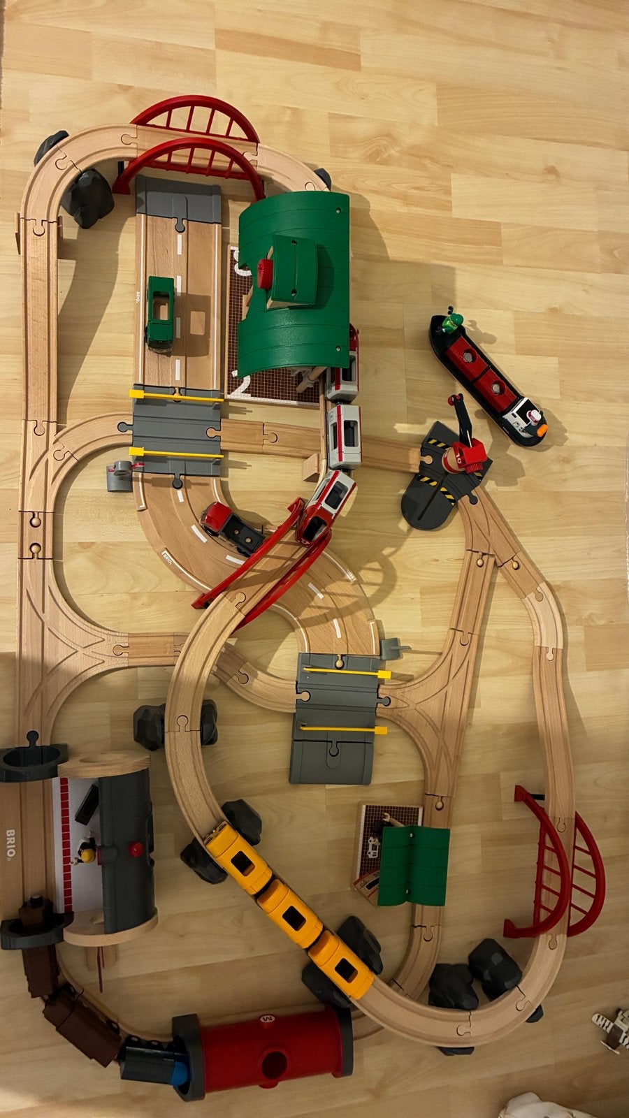 Brio deluxe train set 33052, Ophalen, Zo goed als nieuw, Rij- of Hobbelspeelgoed