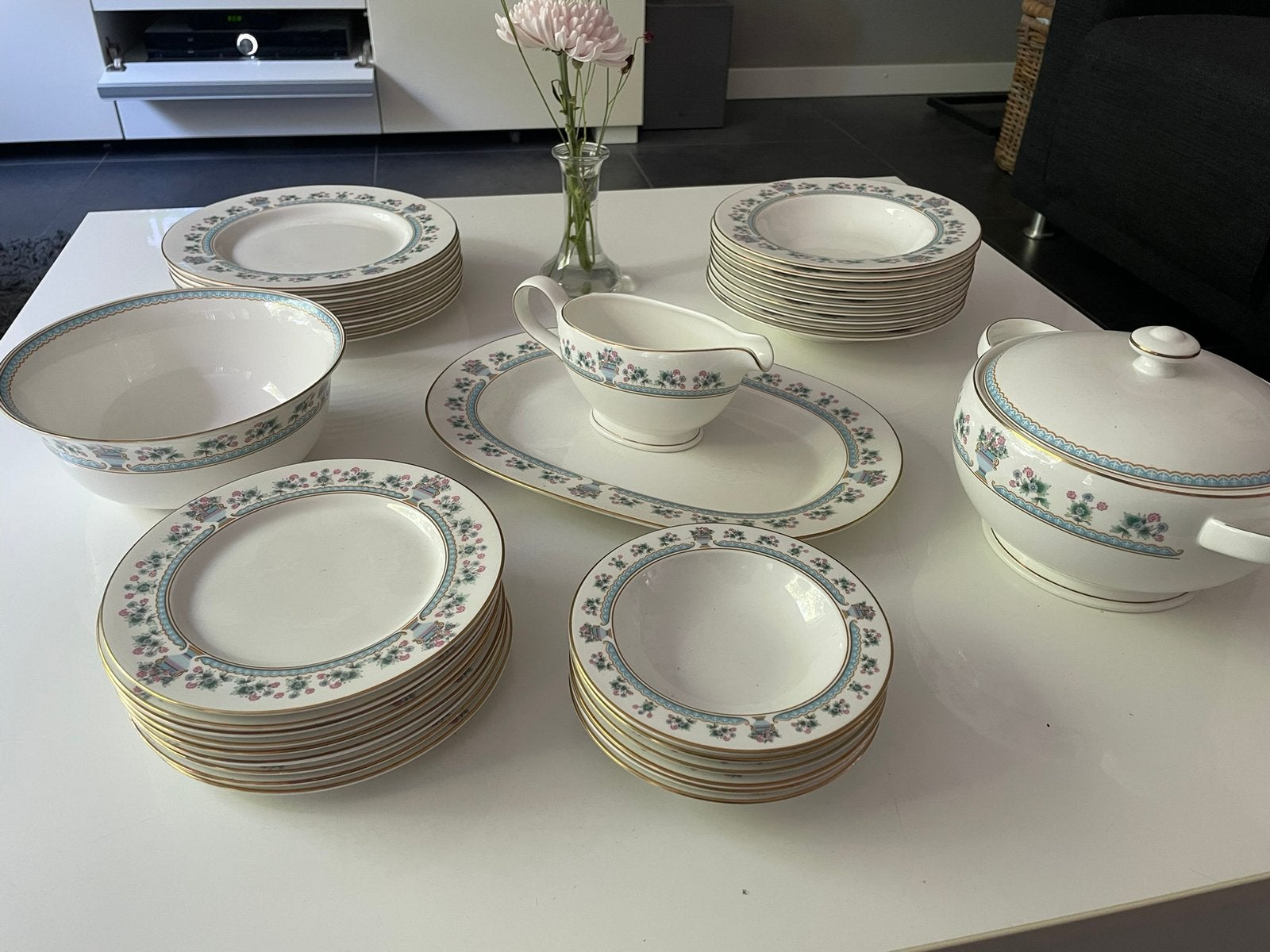 Servies van Royal Canterbury, Antiek en Kunst, Ophalen