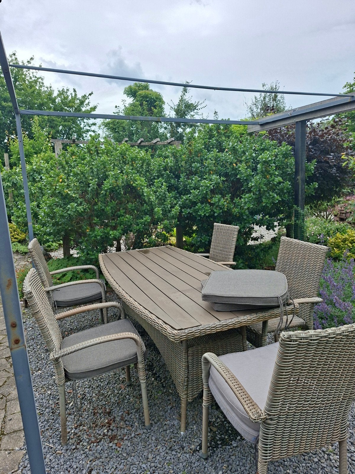 Tuinset met tafel (200x100cm) en 5 stoelen incl. kussens, 5 zitplaatsen, Gebruikt, Ophalen of Verzenden, Wicker