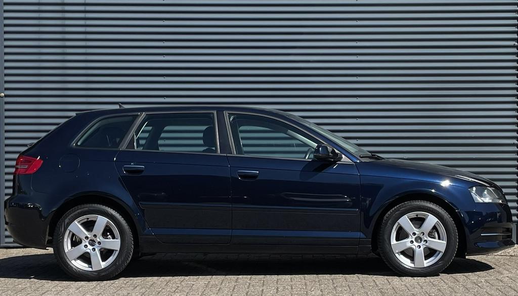 Audi A3 1.4 TFSI SPORTBACK 125PK, Auto's, Euro 5, Gebruikt, 4 cilinders, Blauw