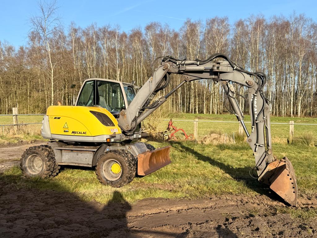 Mecalac 714 MW Mobiele Graafmachine, Zakelijke goederen, Machines en Bouw | Kranen en Graafmachines, Ophalen, Graafmachine