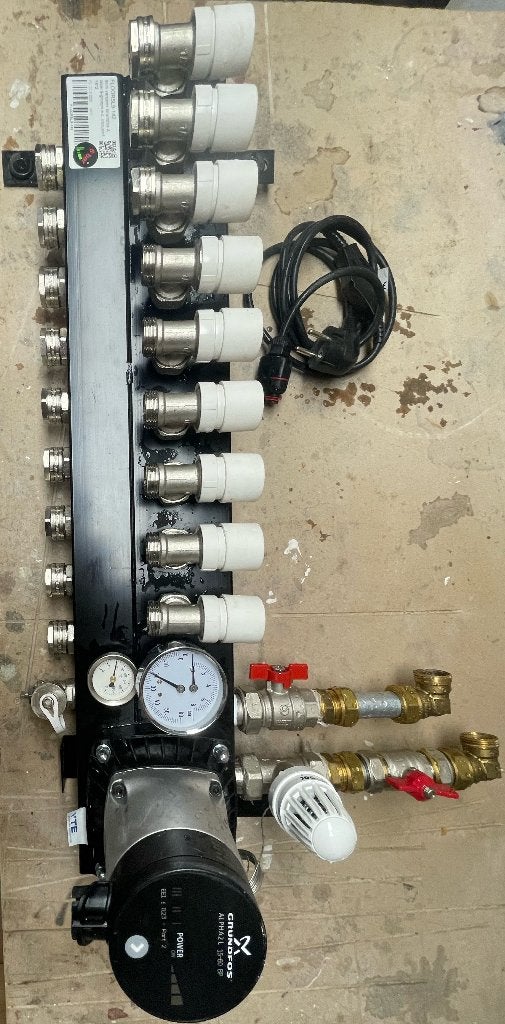 Vte slim vloerverwarming verdeler 9 groeps grundfoss alpha2, Minder dan 30 cm, Overige typen, Minder dan 60 cm, Ophalen of Verzenden