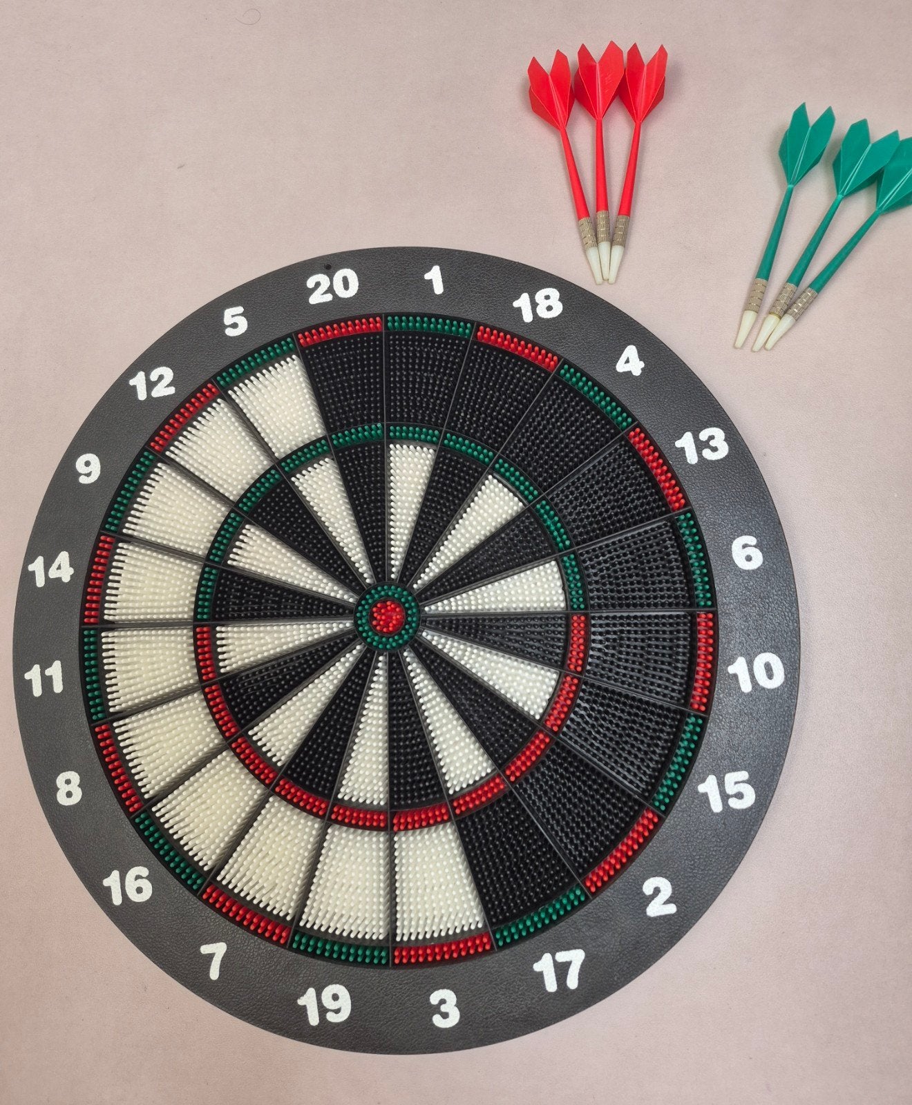 Dartbord voor kinderen, Sport en Fitness, Darts, Ophalen, Zo goed als nieuw, Dartbord