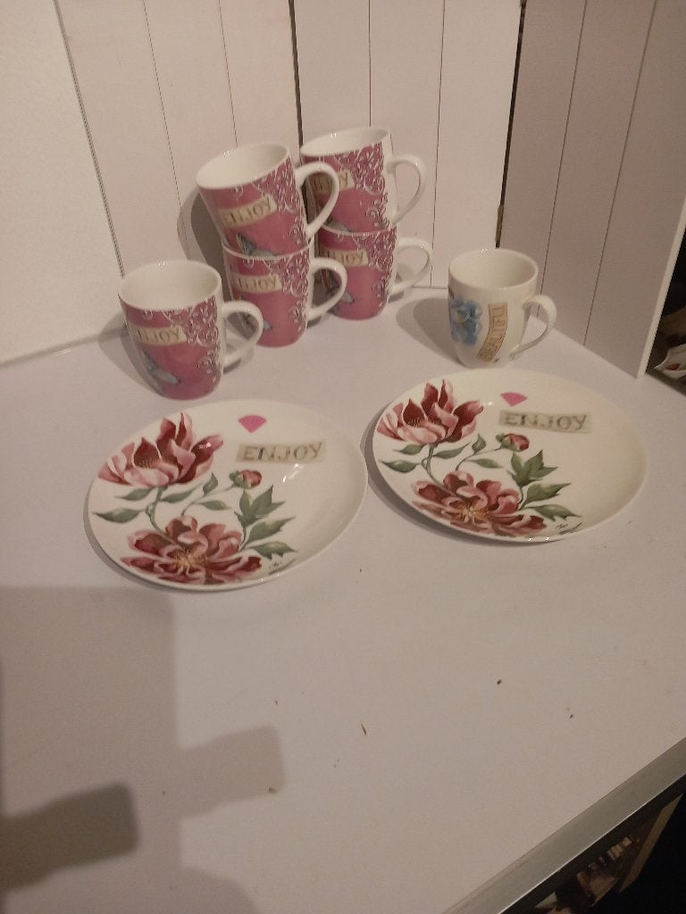 Jet servies Enjoy, Keramiek, Overige typen, Ophalen of Verzenden, Zo goed als nieuw
