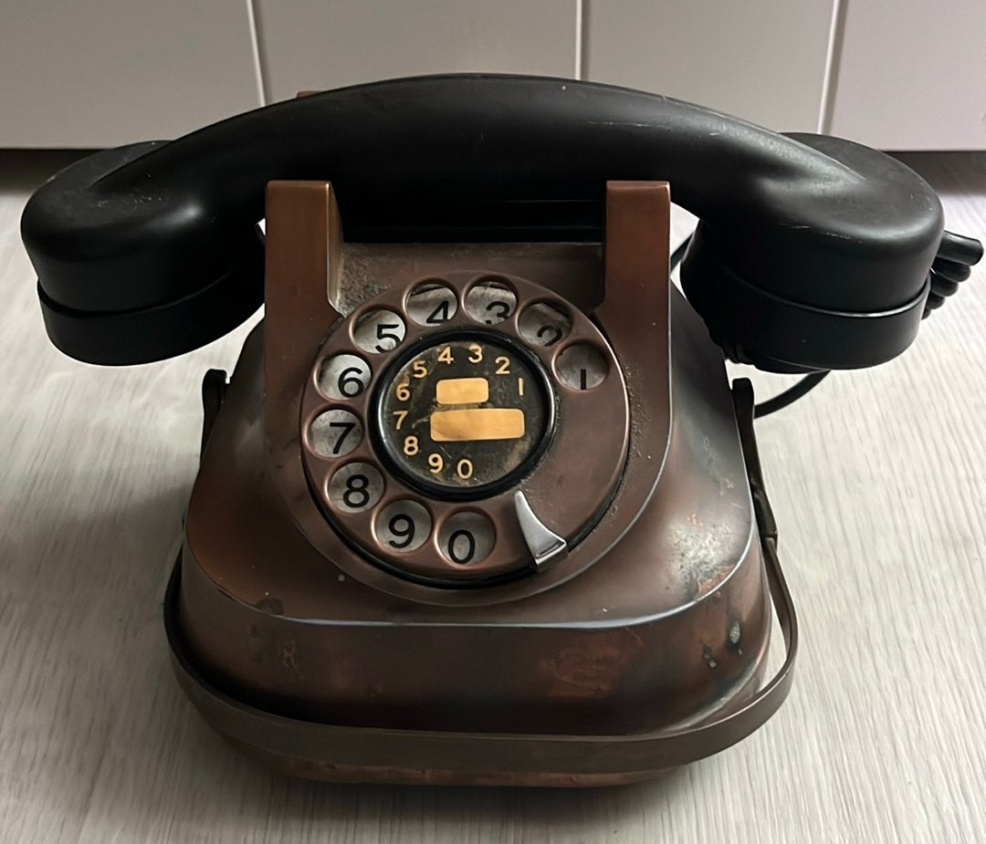 Oude koperen RTT-56A telefoon, Ophalen of Verzenden