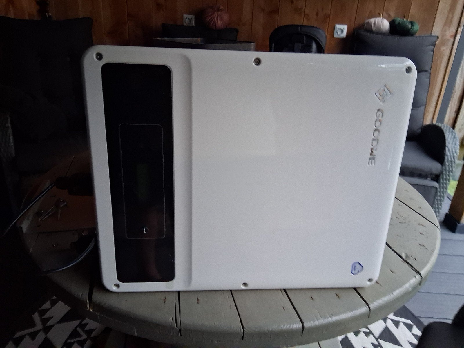 GoodWe omvormer - Zo goed als nieuw, Ophalen of Verzenden, Zo goed als nieuw, Overige typen, 200 wattpiek of meer