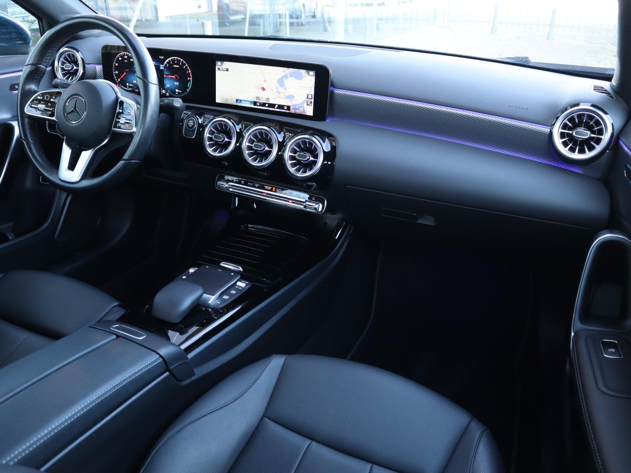 Mercedes-Benz A-klasse 250 e Business Solution Luxury Limite, Auto's, Mercedes-Benz, Stof, Gebruikt, 4 cilinders, 16 kWh