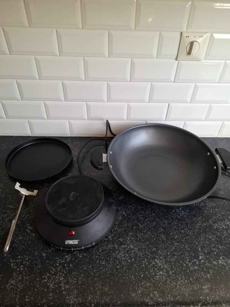 Princess Wok met warmhoudplaat - Nieuwstaat, Ophalen, Zo goed als nieuw