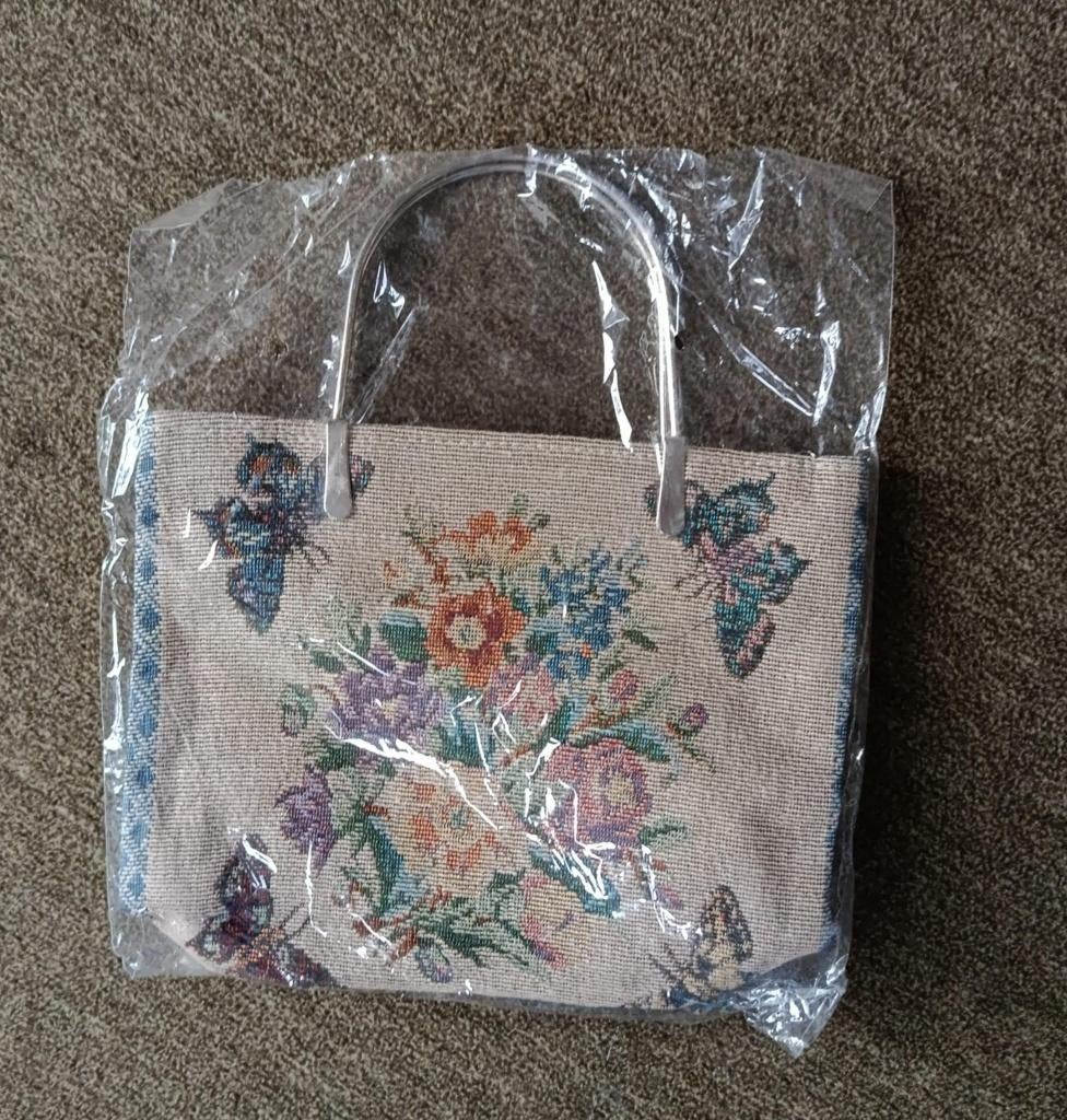 vintage tapisserie handtas bloemen vlinders, Sieraden, Tassen en Uiterlijk, Tassen | Damestassen, Ophalen of Verzenden, Nieuw