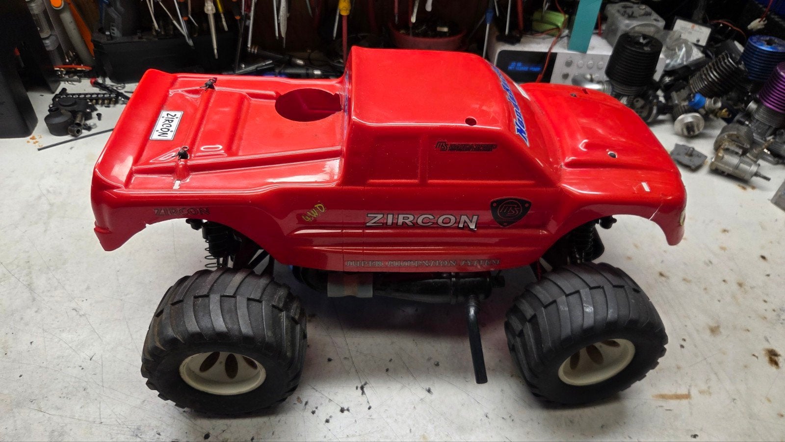 Te koop leuke hsp, Gebruikt, Ophalen of Verzenden, Schaal 1:10, Nitro
