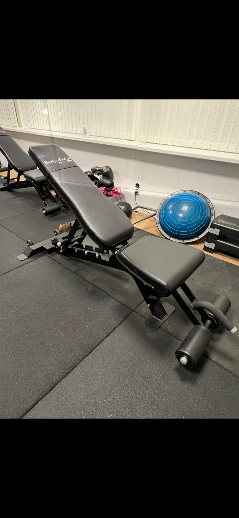 2x Fitnessbank | prijs per stuk, Ophalen, Krachtstation, Armen, Zo goed als nieuw