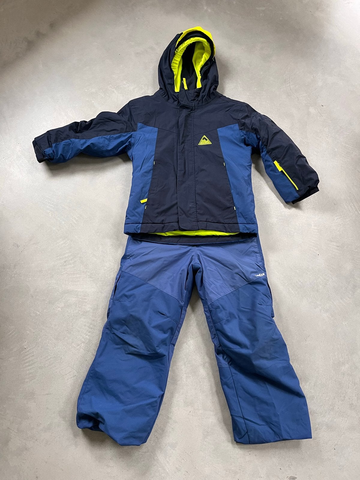 Decathlon Piste 500 Ski Pak - Maat 105-124 cm (5-6 jaar), Ophalen, Gebruikt, Jongen of Meisje, Setje