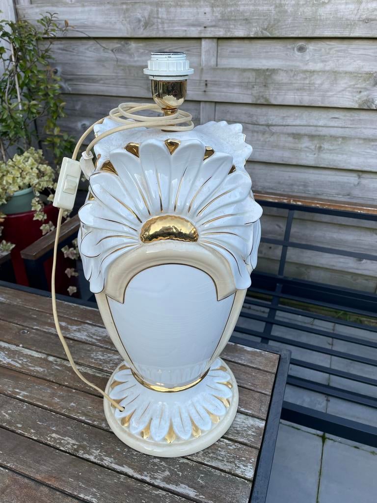 Vintage Tafellamp Wit met Gouden Details, Ophalen of Verzenden
